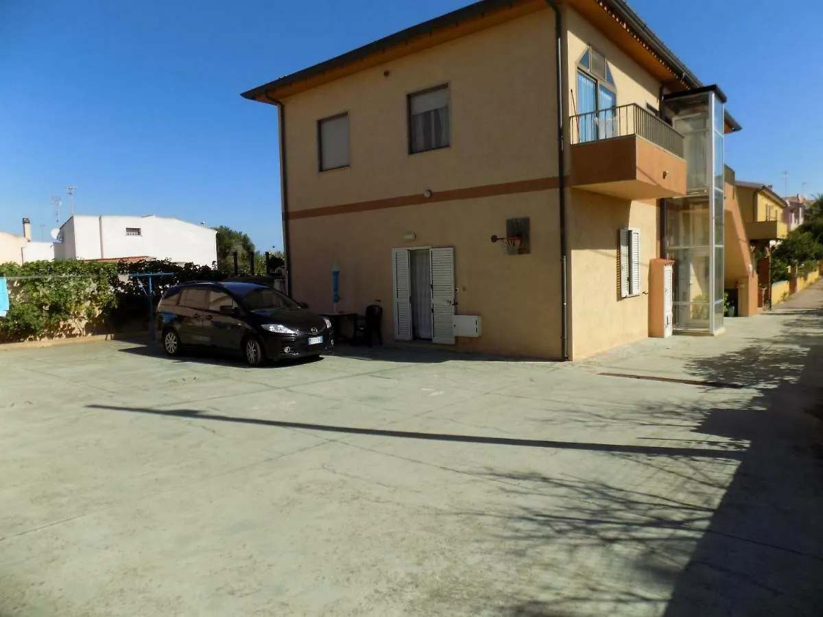 Vi.Co House Villa La Maddalena  Nyaraló La Maddalena (Sassari)